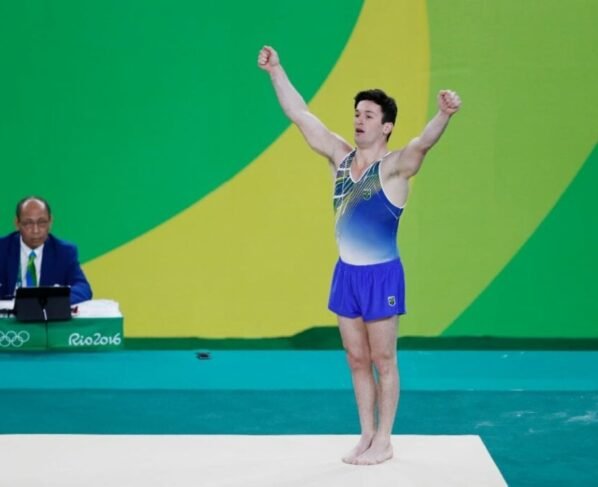 Diego Hypólito conquistou a medalha de prata no solo nas Olímpiadas de 2016, no Rio de Janeiro (Imagem: Focus Pix