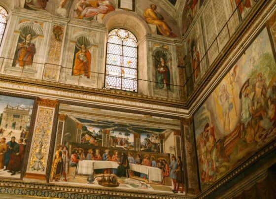 Capela Sistina abriga o Conclave que escolhe o novo papa desde o século XV.