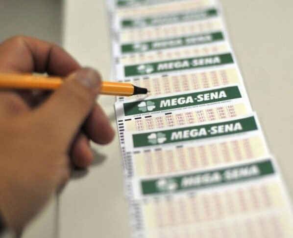 Próximo sorteio será realizado na terça-feira (27) (Foto: Marcelo Casall Jr, Agência Brasil)