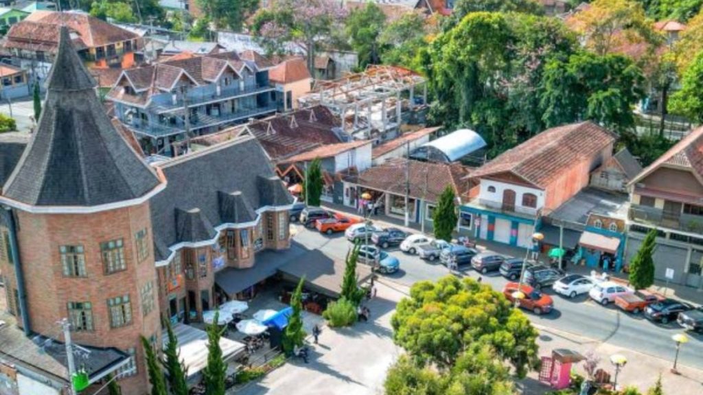 ComScore analytics tracking pixel