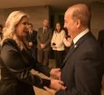 Jorginho convida Luciane Ceretta para assumir a secretaria de Educação