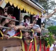 Mueller celebra raízes timboenses no desfile de aniversário da cidade