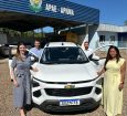 Vereadora entrega veículo à APAE de Apiúna e celebra mais